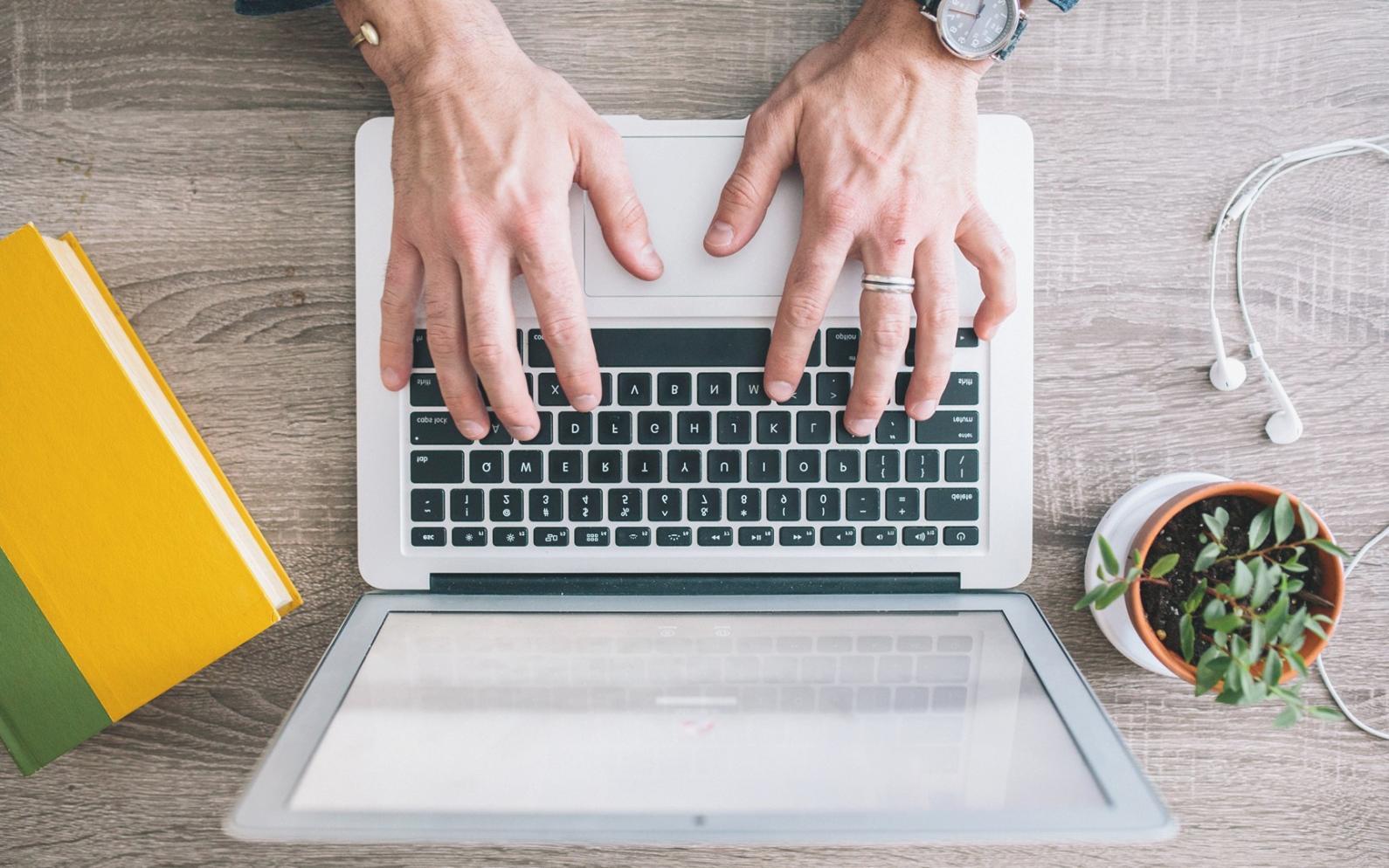 Ambiente de aprendizaje colaborativo en comunicación empresarial